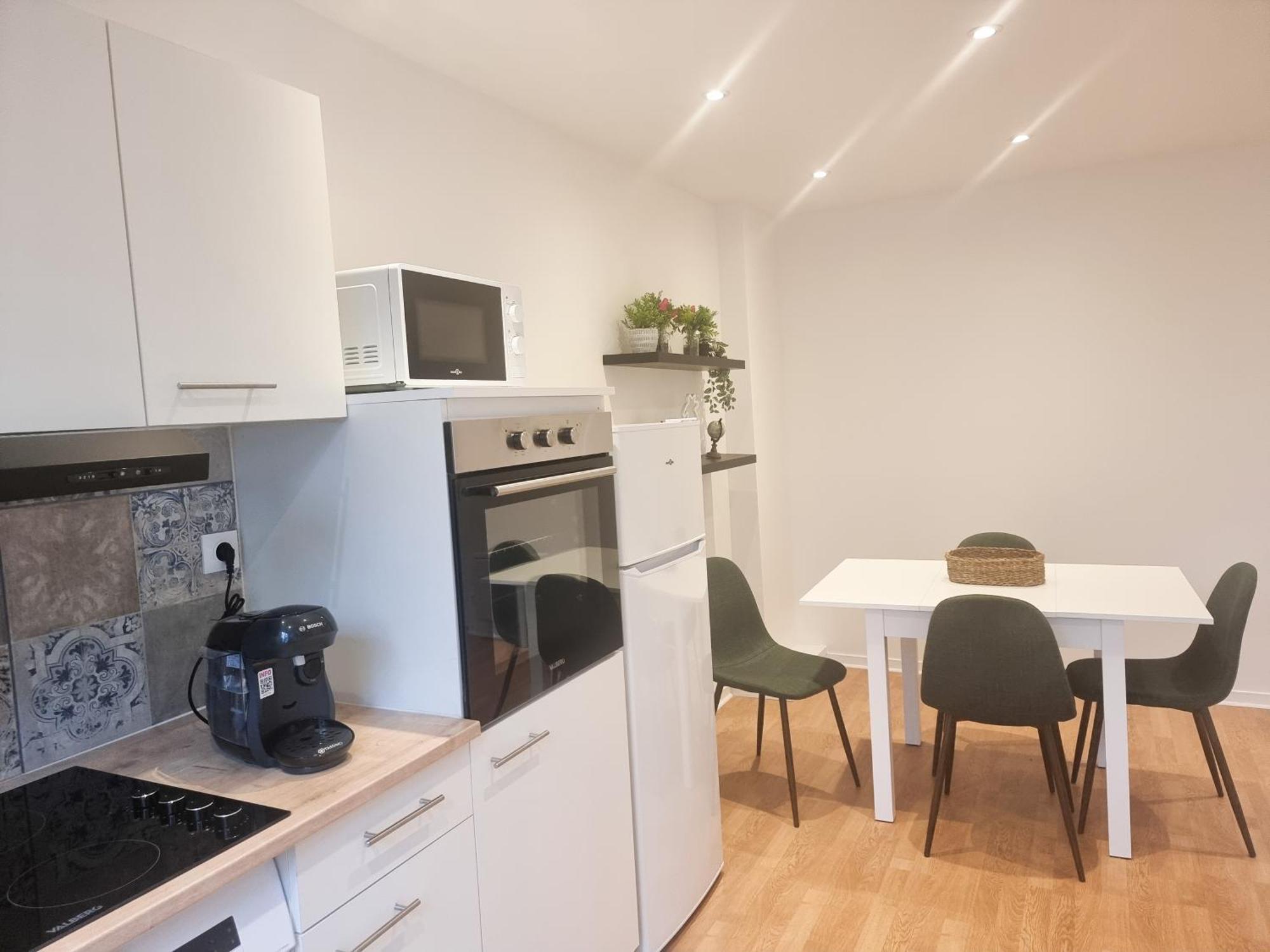 Exigehome - Appartement En Plein Centre-Ville Montigny-le-Bretonneux Exterior foto