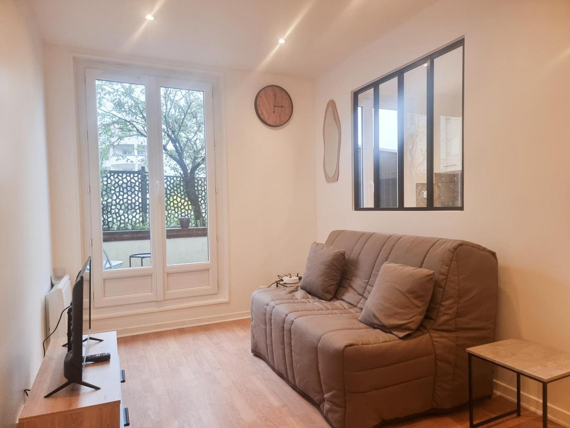 Exigehome - Appartement En Plein Centre-Ville Montigny-le-Bretonneux Exterior foto
